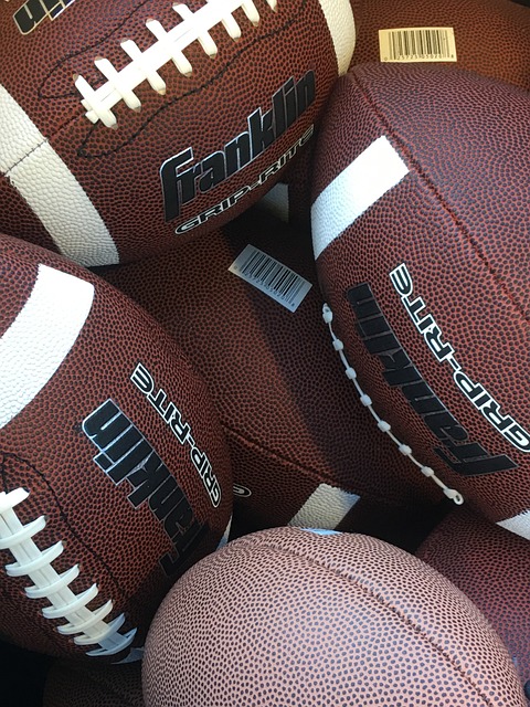 不仅有助于 不仅有助于